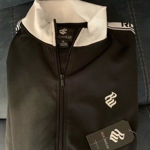 Rocawear sweat shirt